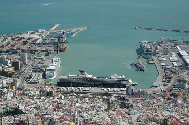 Puerto de Cádiz ha recibido 124 escalas de crucero entre enero y junio