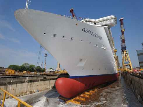 El Costa Fascinosa, el nuevo crucero de la flota Costa Crociere ser bautizado en mayo 2012