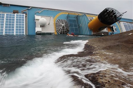 Fincantieri se adjudica el enderezamiento del crucero Costa Concordia