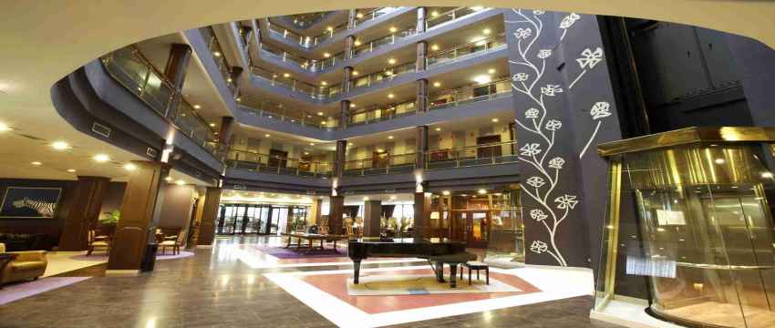 Hoteles de 5 Estrellas Gran Lujo - “Hotel Plaza” Andorra - Andorra La Vella
