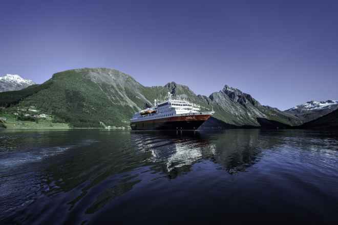 Hurtigruten presenta los cruceros por Noruega el 