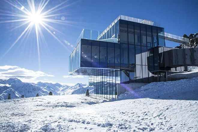 IceQ, el nuevo restaurante alpino con vistas panorámicas a 3 países