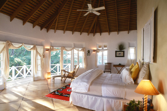 Resorts de lujo Isla Privada -Kamalame Cay-Bahamas- dormitorio con terraza