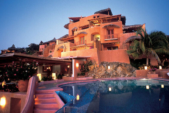 La Casa Que Canta, Zihuatanejo Resort de Lujo México- vista resort