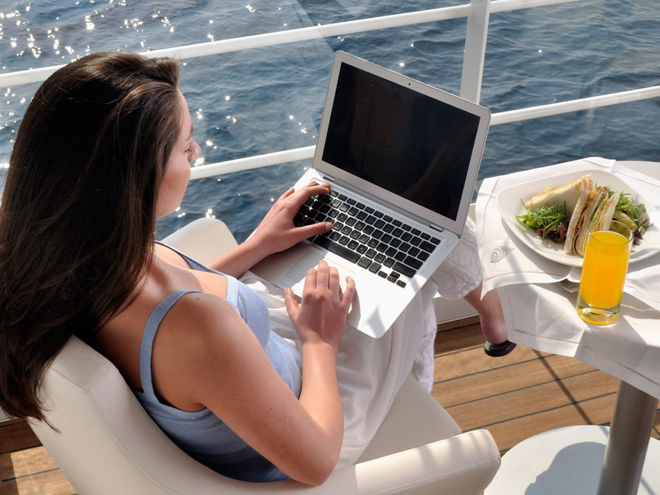 Noticias NCL I Norwegian Cruise Line aade 60 minutos Wi-Fi gratis