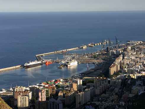 Puertos de Tenerife: Septiembre roza los 27 mil visitantes con 8 cruceros en el puerto santacrucero