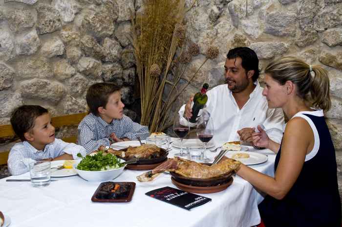 La Ruta del Vino Ribera del Duero apuesta por el turismo familiar