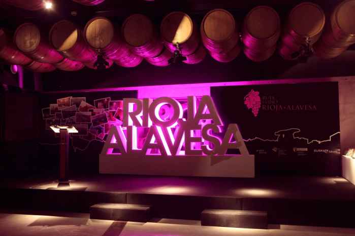 Ruta del Vino Rioja Alavesa presenta su oferta en Expovacaciones