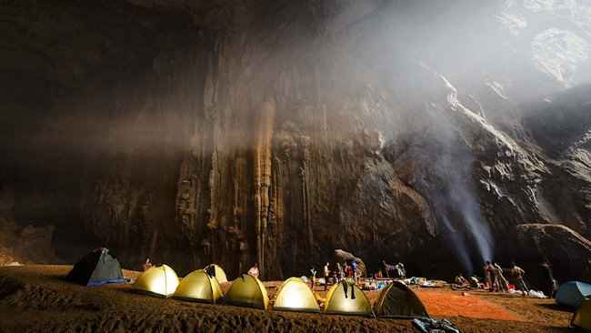 Expediciones privadas a la cueva más grande del mundo