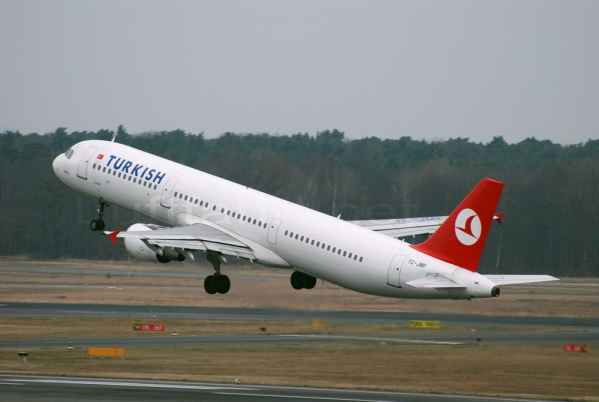 Turkish Airlines firma un acuerdo de formación con IBTA