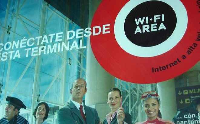 El Wi-Fi, la asignatura pendiente de los aeropuertos espaoles
