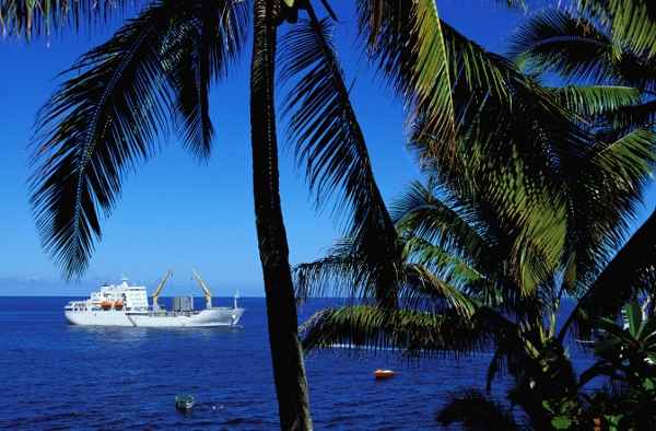 El crucero carguero Aranui 3 aade Bora Bora en 2014