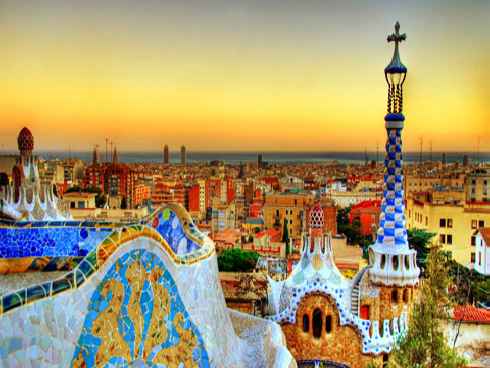 Barcelona se viste de fiesta para las Fiestas de la Mercé