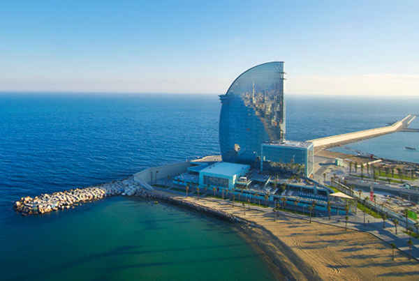 Barcelona el destino favorito de los turistas extranjeros para 2013