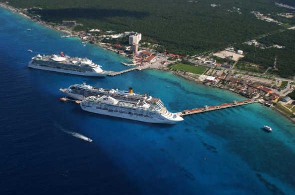 Carnival Corp. invertir $ 150 millones en  2 terminales de cruceros en Mxico