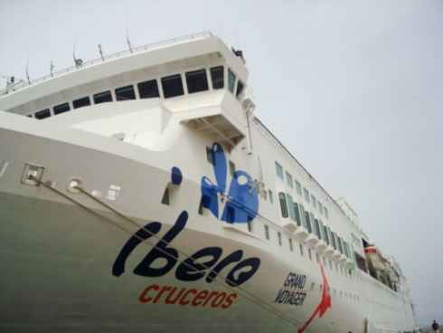 Yllana ameniza las noches en los buques de Ibero Cruceros