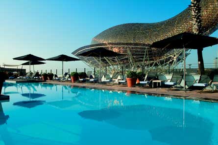 ATRAPALO - Los hoteles de 5 estrellas en Barcelona duplican las reservas respecto a 2010