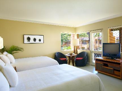 Resort Sheraton Fijji - Habitacin con equipada con cama doble