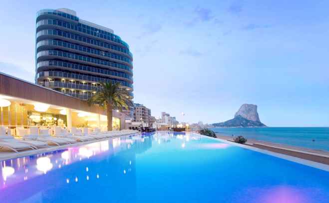 Trivago I Los 10 beach clubs de hoteles ms cool de Espaa