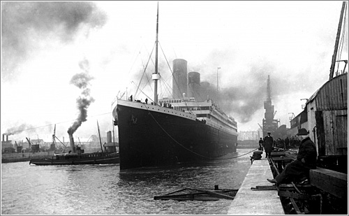 El Secretario General de la OMI recuerda la tragedia del Titanic